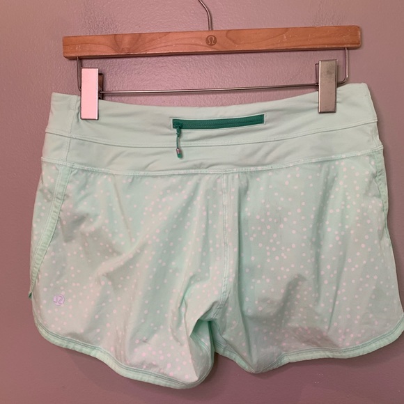Lululemon Groovy Run Short - Picture 7 of 13